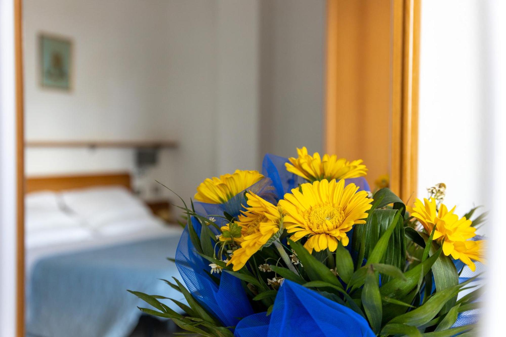 Hotel Casadei Fano Bagian luar foto