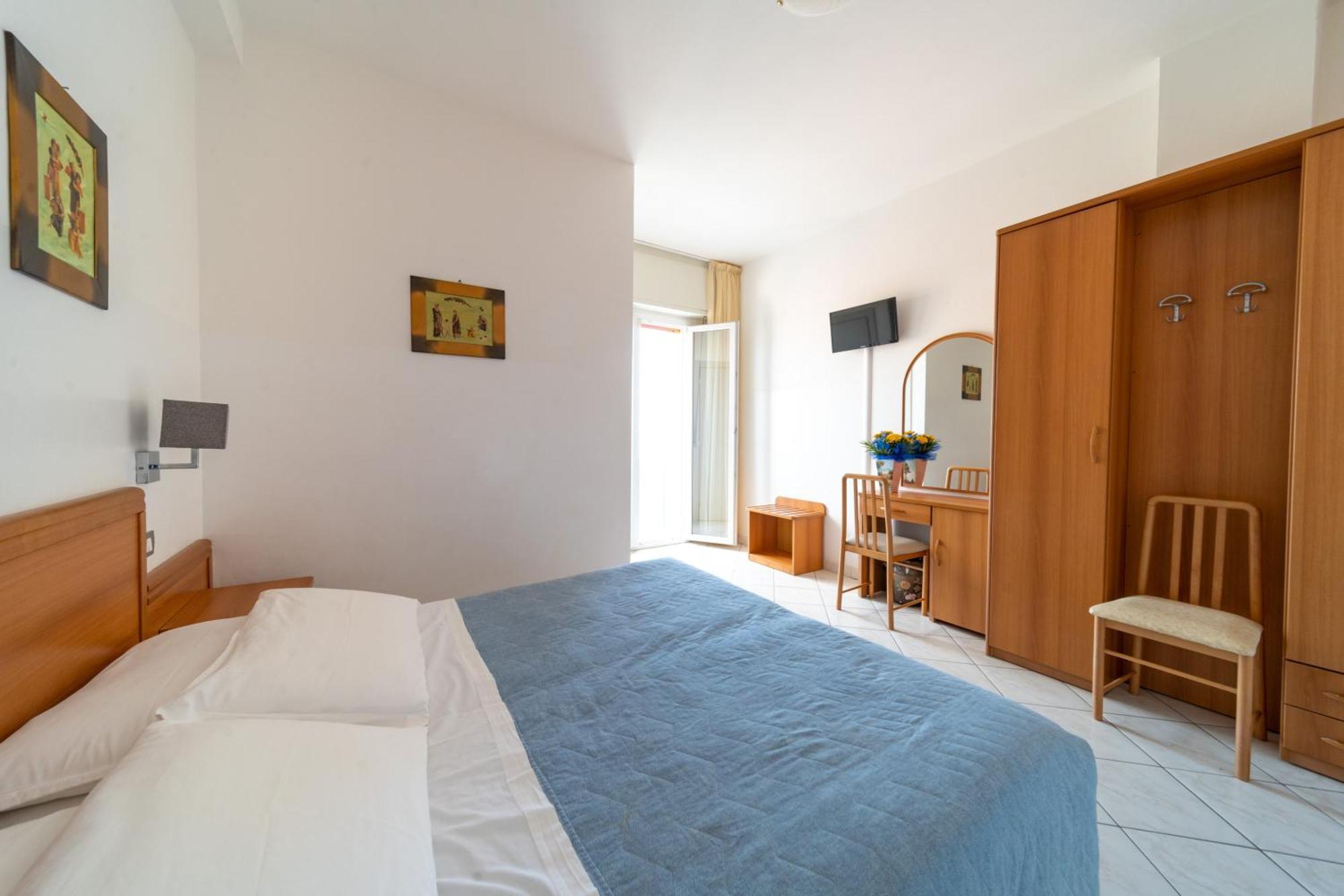 Hotel Casadei Fano Bagian luar foto
